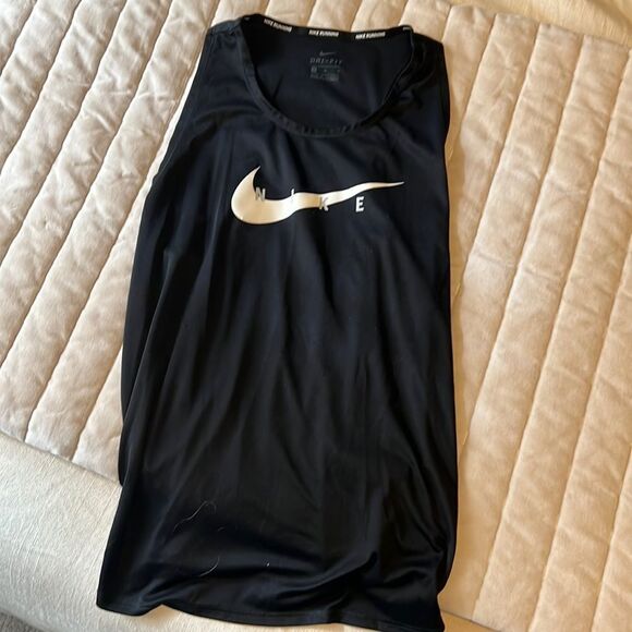 Nike Running swoosh tank in black/white - Size M - Picture 3 of 3